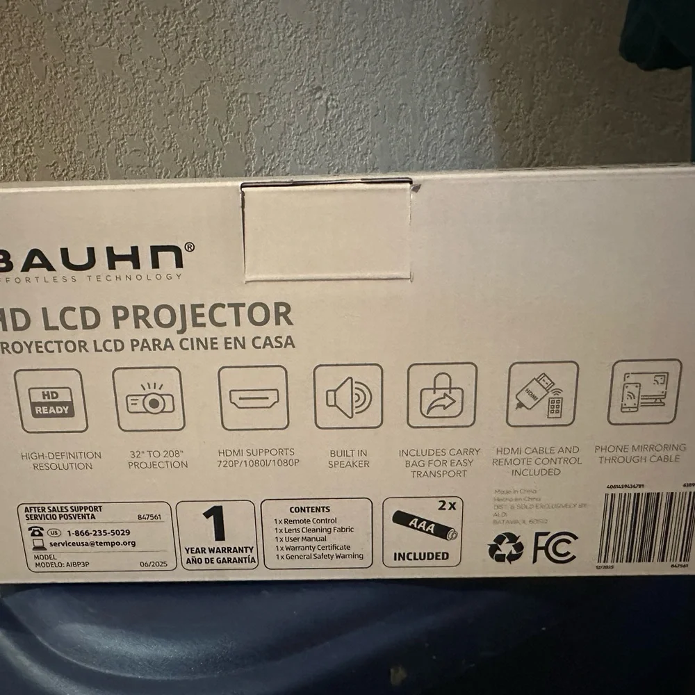 White HD LCD Projector